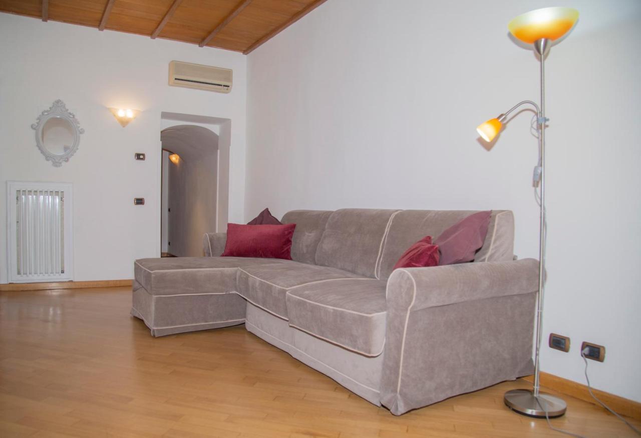 Sweet Home Laurina Roma Exterior foto